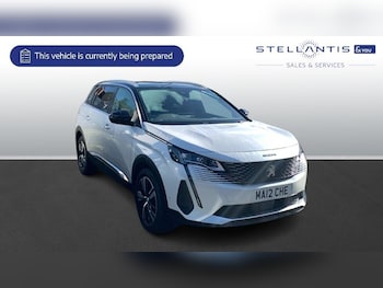 Peugeot - 5008