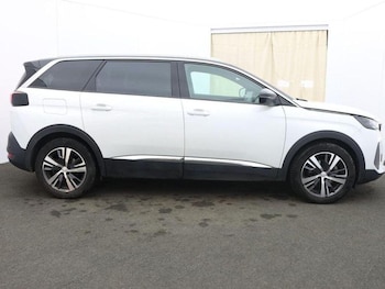 Used Peugeot 5008 2023 for sale - 78574835: Photo