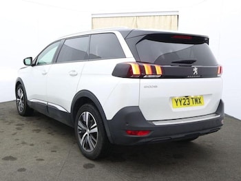Used Peugeot 5008 2023 for sale - 78574835: Photo