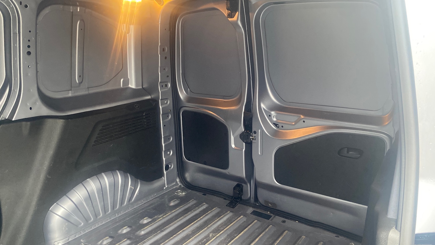 Used Peugeot Partner 2024 for sale - 77397013: Photo 25