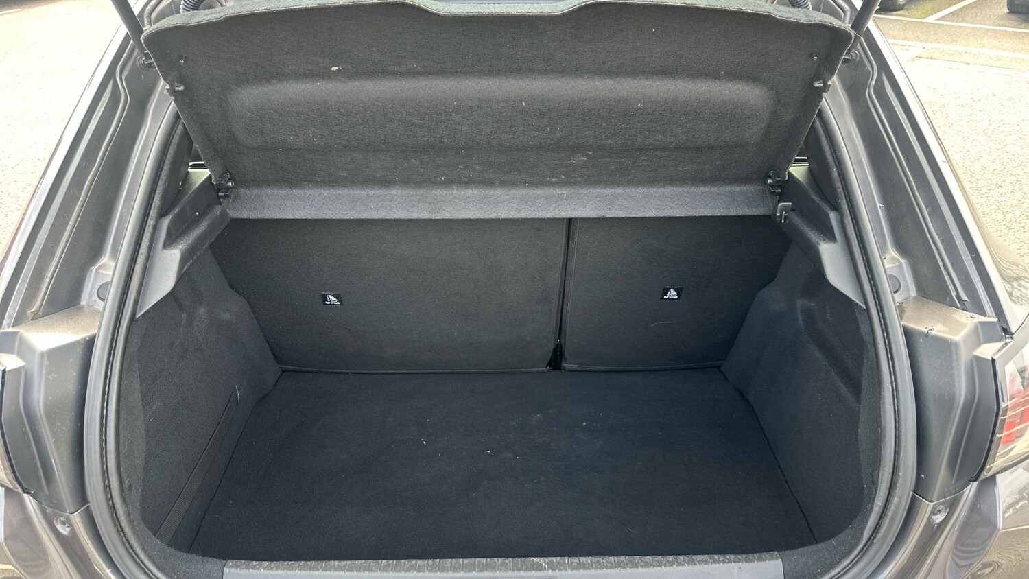 Used Peugeot 208 2020 for sale - 77910167: Photo 19