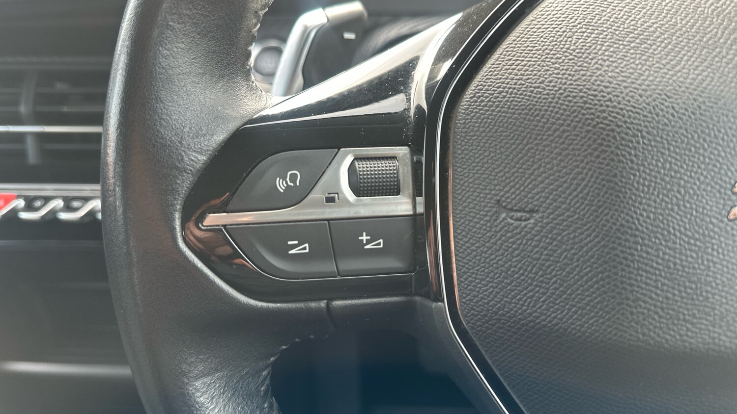 Used Peugeot 208 2020 for sale - 77910167: Photo 23