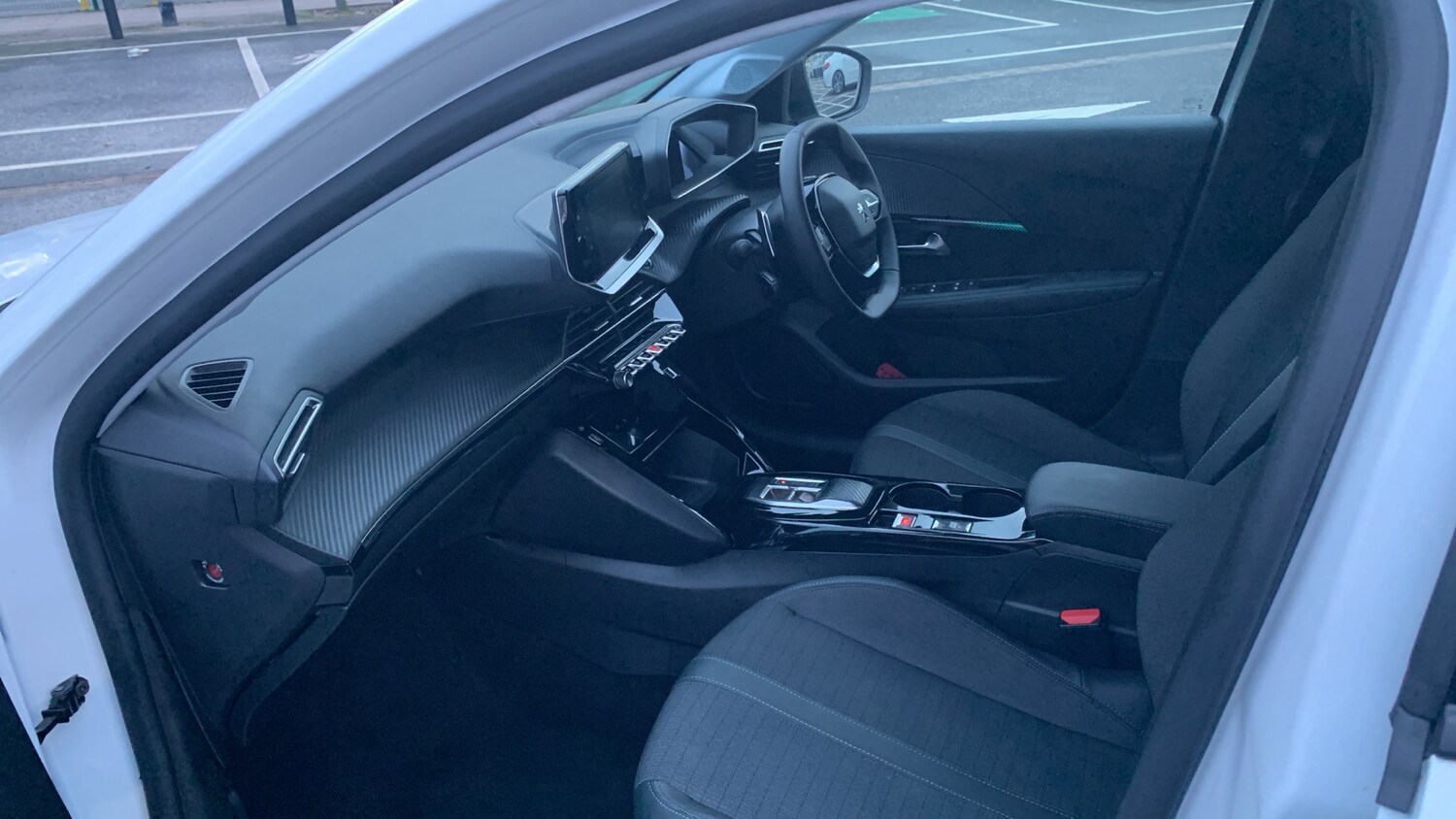 Used Peugeot 208 2023 for sale - 77479925: Photo 12