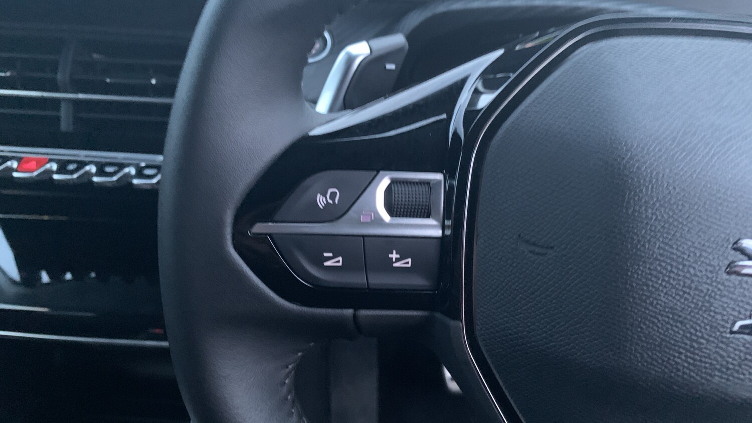 Used Peugeot 208 2023 for sale - 77479925: Photo 23