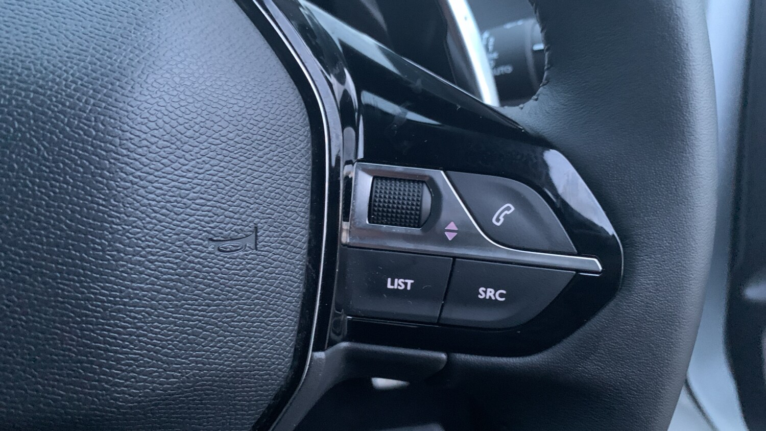 Used Peugeot 208 2023 for sale - 77479925: Photo 24