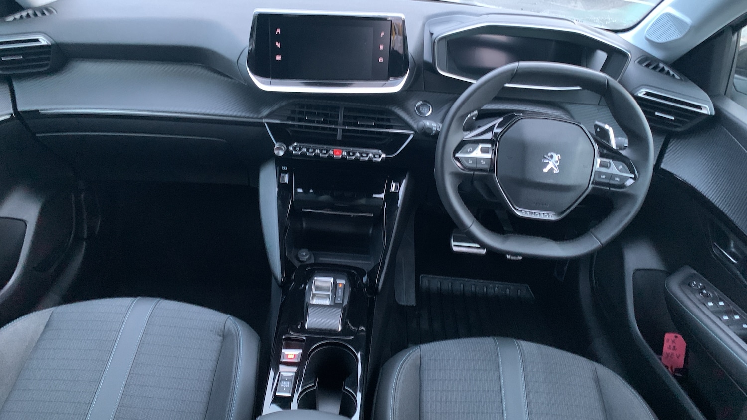 Used Peugeot 208 2023 for sale - 77479925: Photo 4