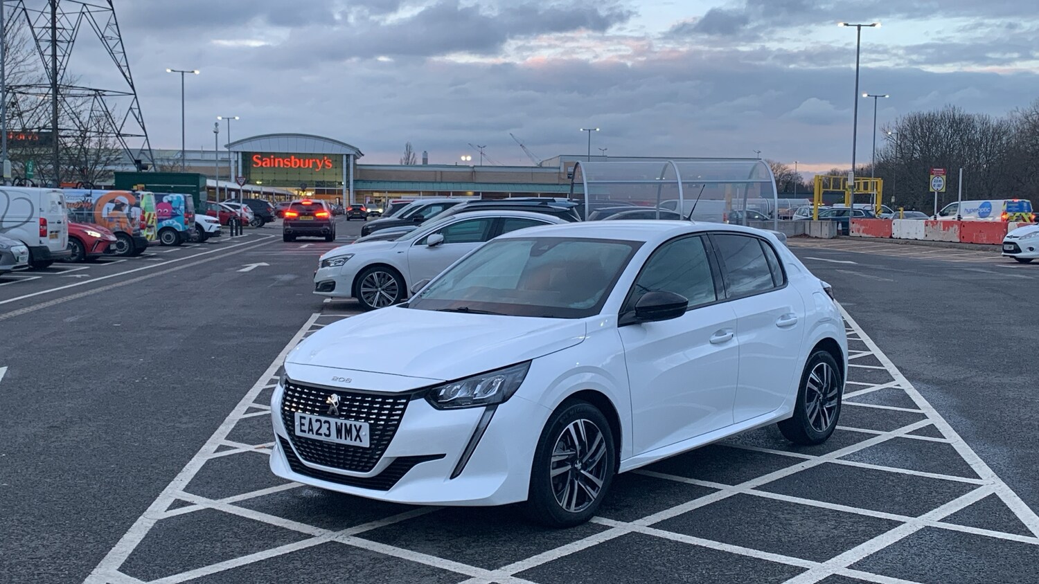 Used Peugeot 208 2023 for sale - 77479925: Photo 7