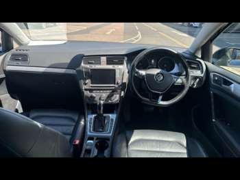Used Volkswagen Golf 2016 for sale - 75128321: Photo