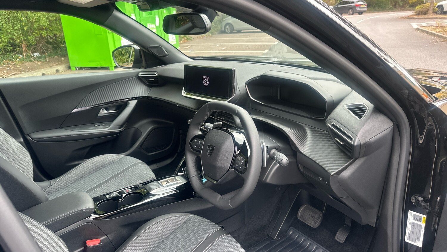 Used Peugeot 2008 2025 for sale - 76228716: Photo 11