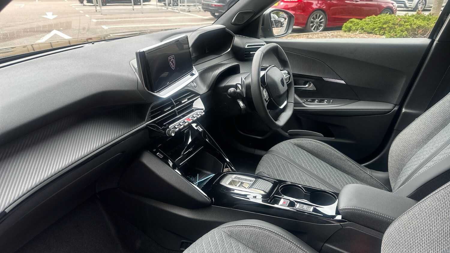 Used Peugeot 2008 2025 for sale - 76228716: Photo 12