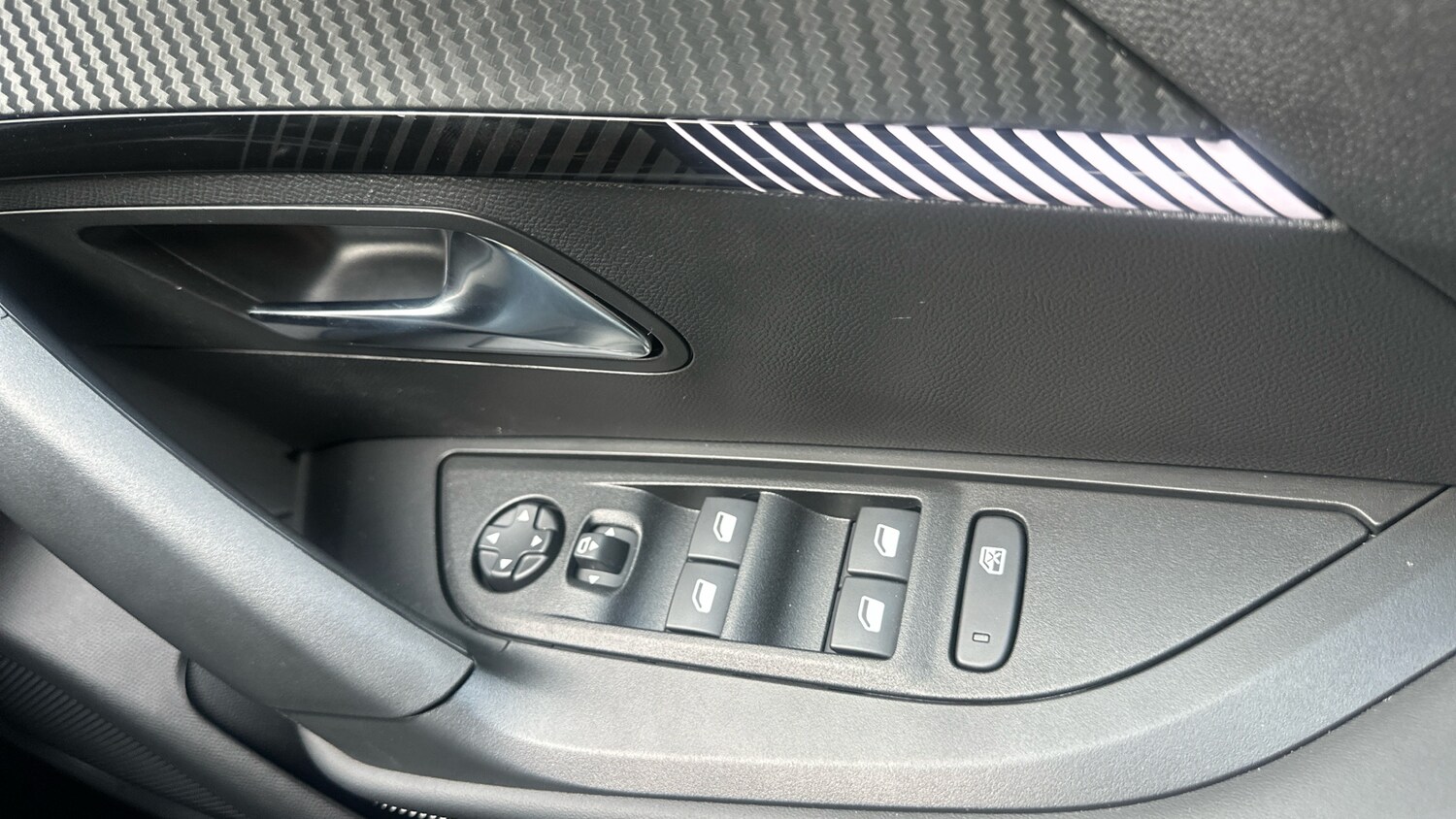 Used Peugeot 2008 2025 for sale - 76228716: Photo 22