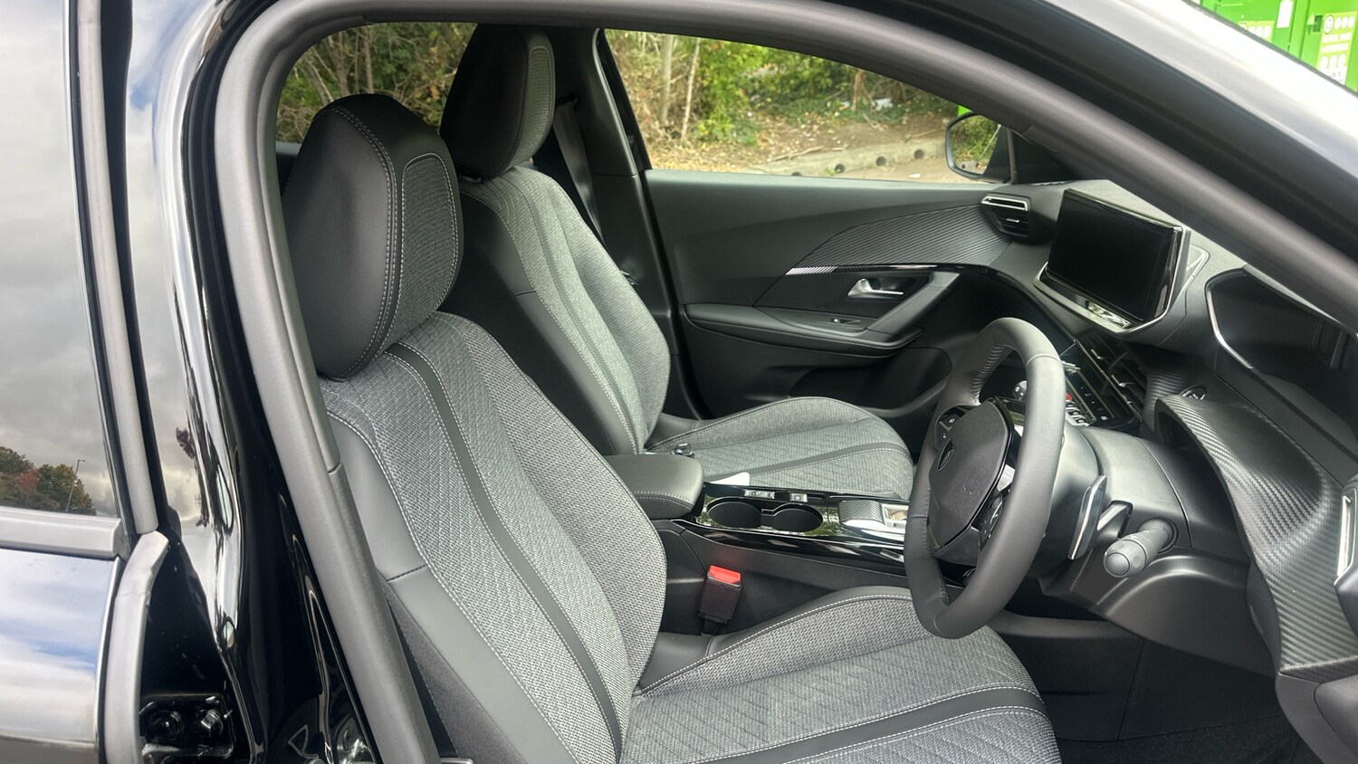 Used Peugeot 2008 2025 for sale - 76228716: Photo 27