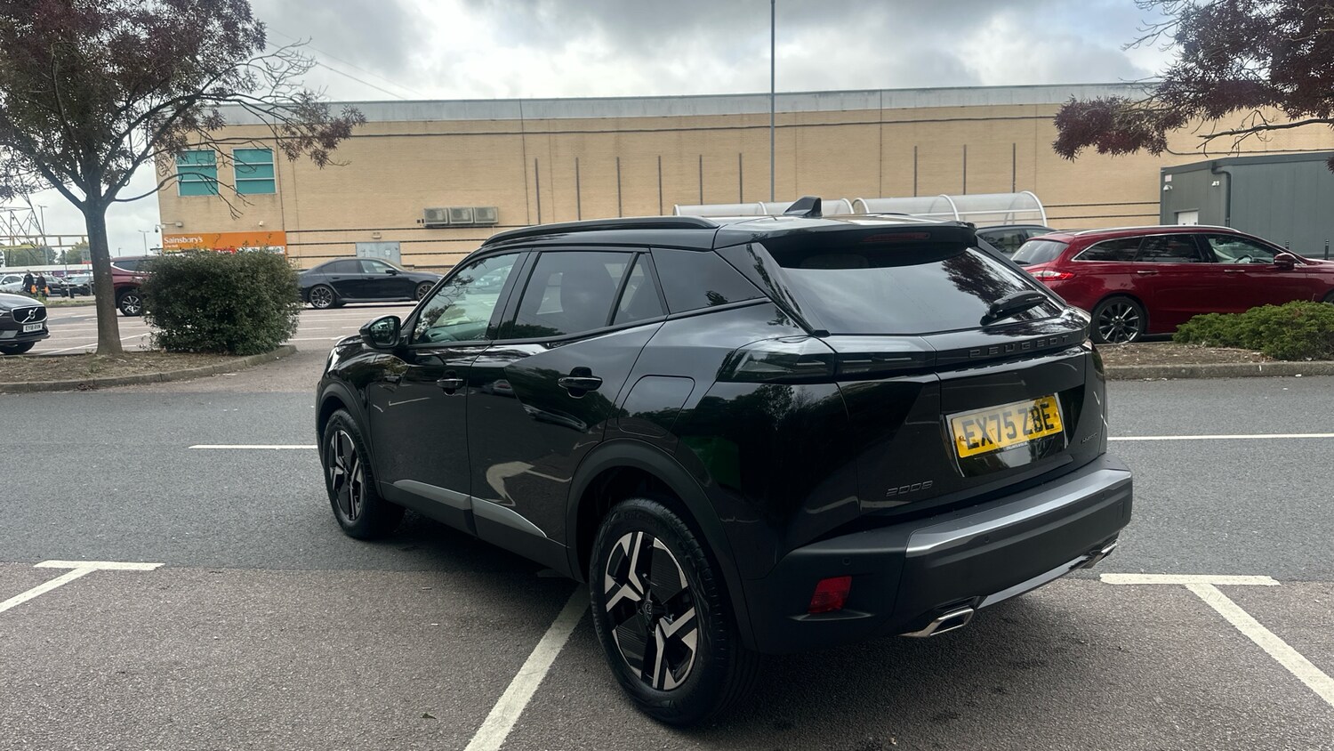Used Peugeot 2008 2025 for sale - 76228716: Photo 5