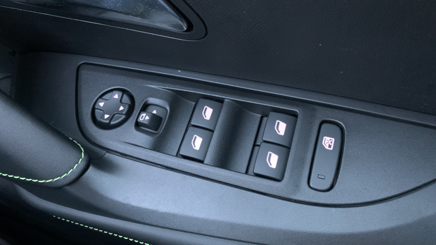 Used Peugeot 2008 2025 for sale - 77121159: Photo 23