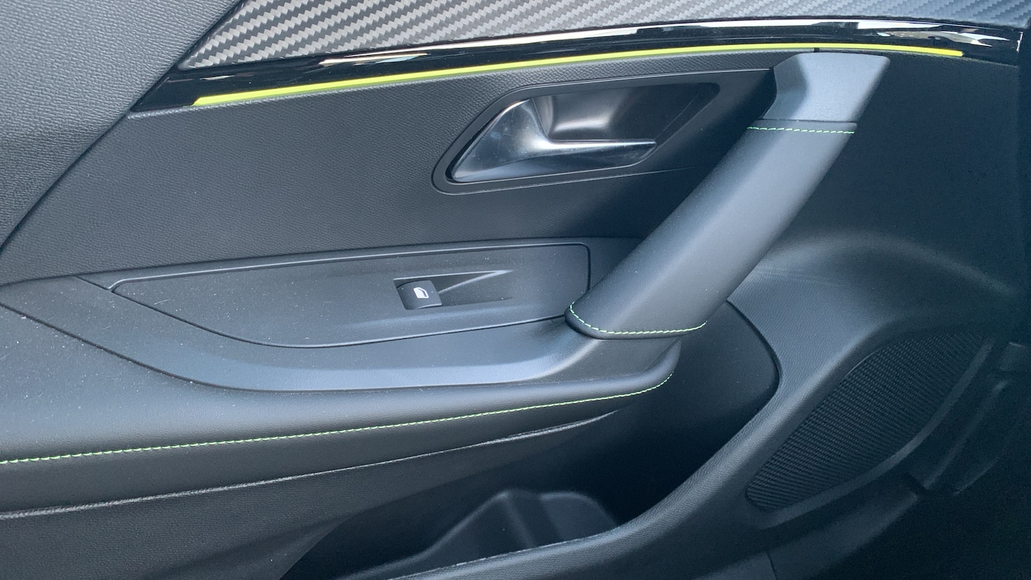 Used Peugeot 2008 2025 for sale - 77121159: Photo 42