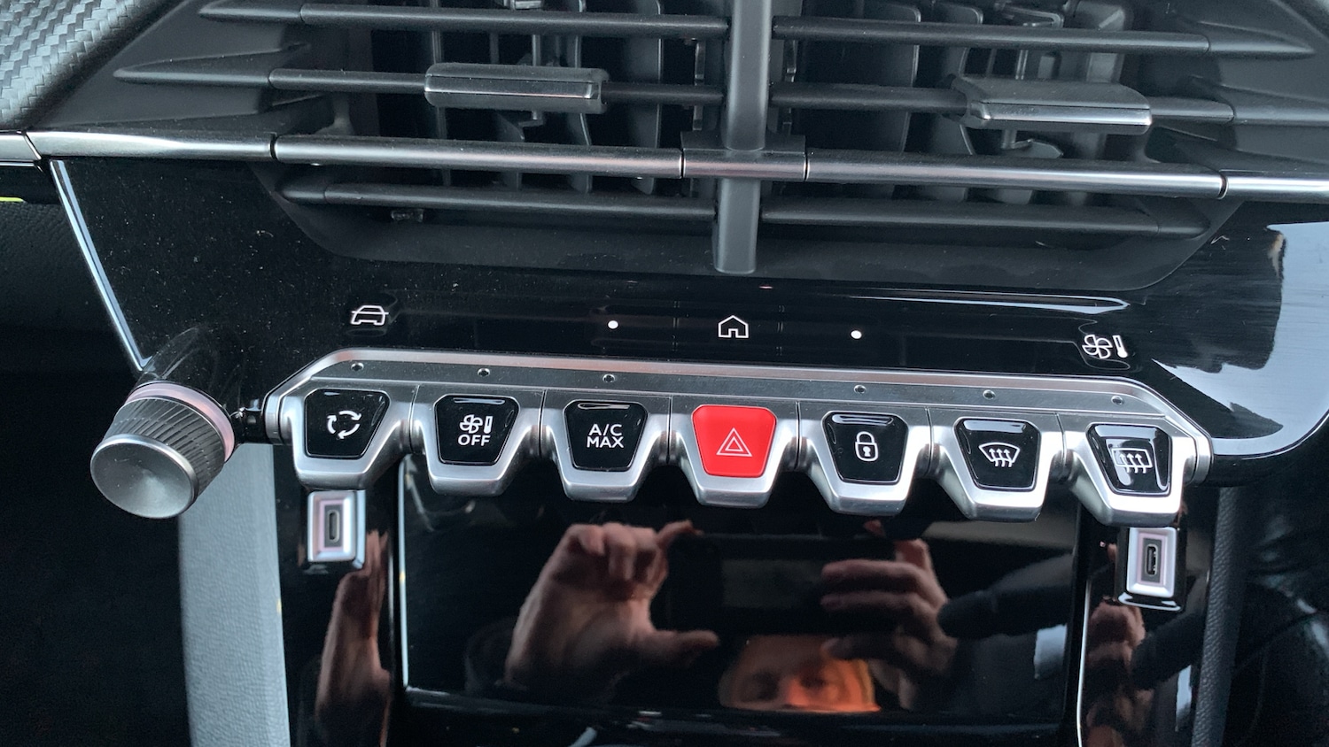 Used Peugeot 2008 2025 for sale - 77121159: Photo 53