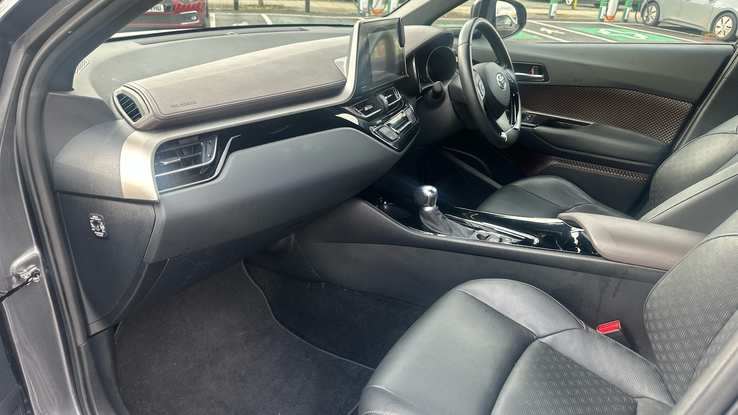 Used Toyota C-HR 2019 for sale - 77659636: Photo 12