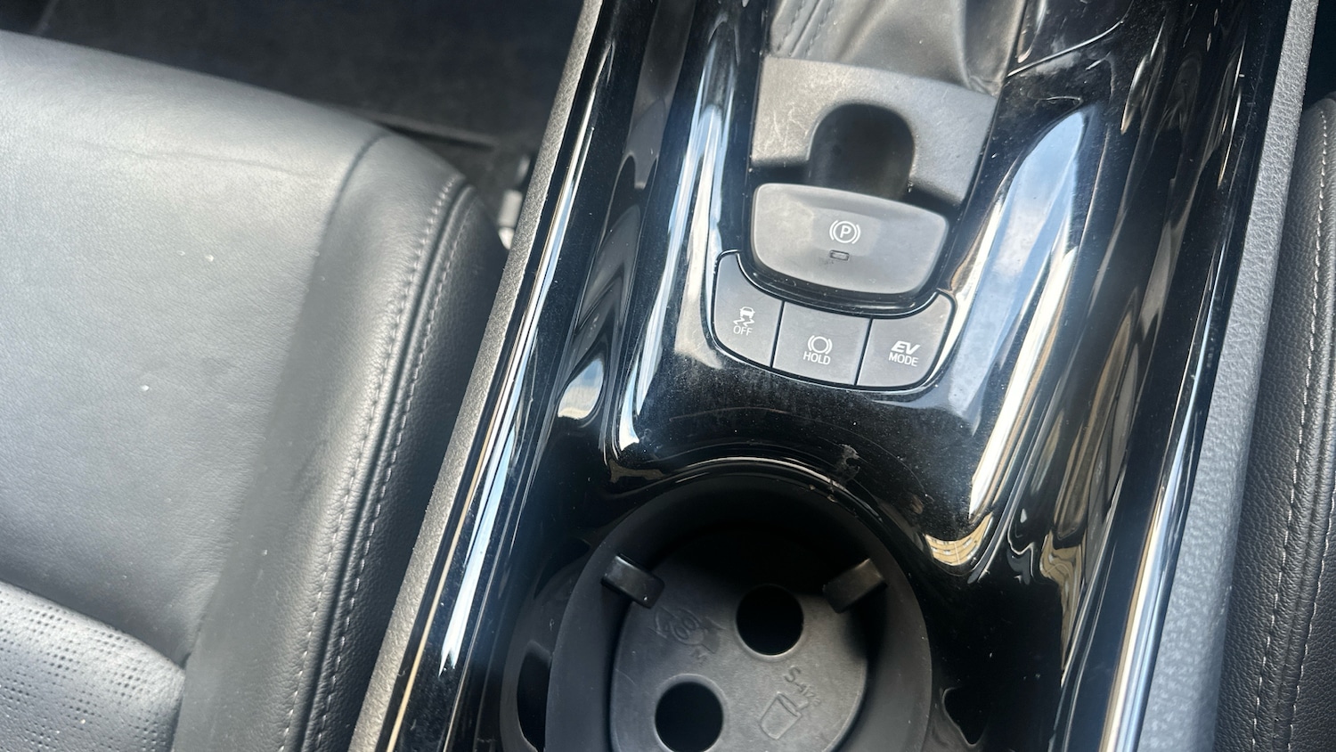 Used Toyota C-HR 2019 for sale - 77659636: Photo 21