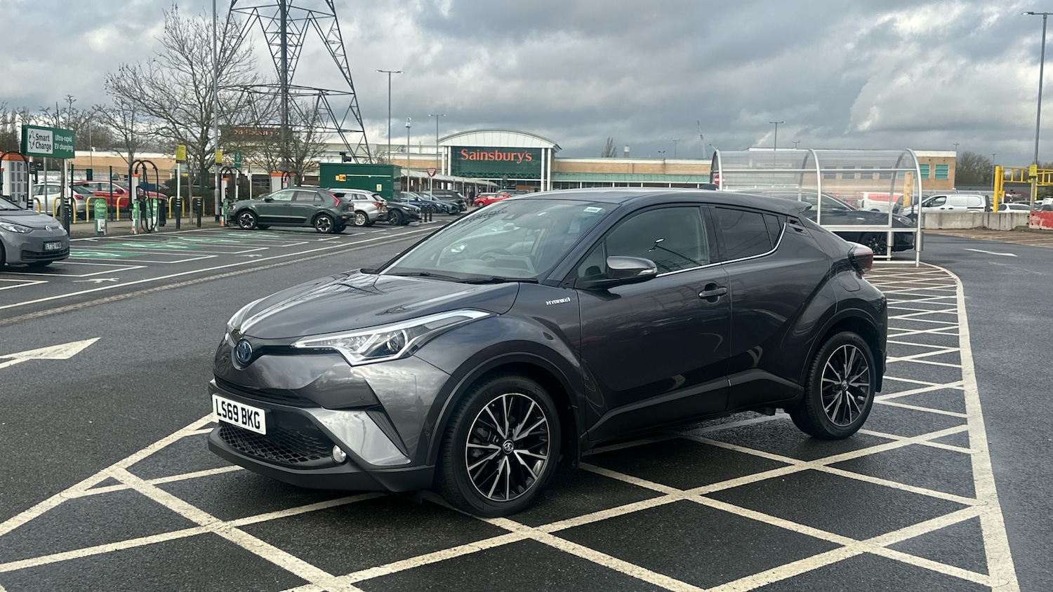 Used Toyota C-HR 2019 for sale - 77659636: Photo 7