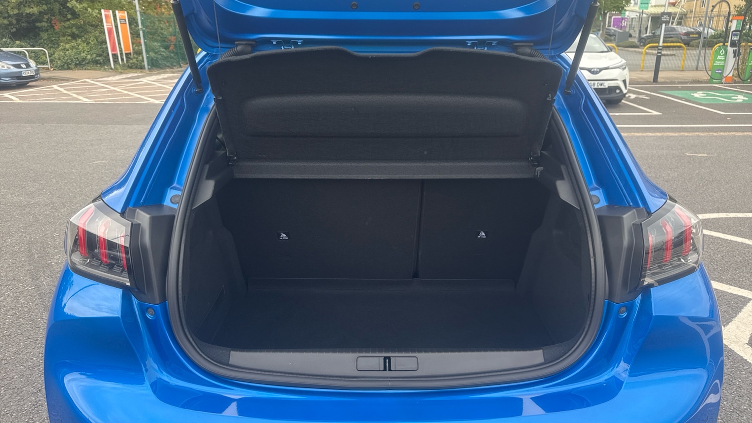 Used Peugeot 208 2022 for sale - 76154042: Photo 19
