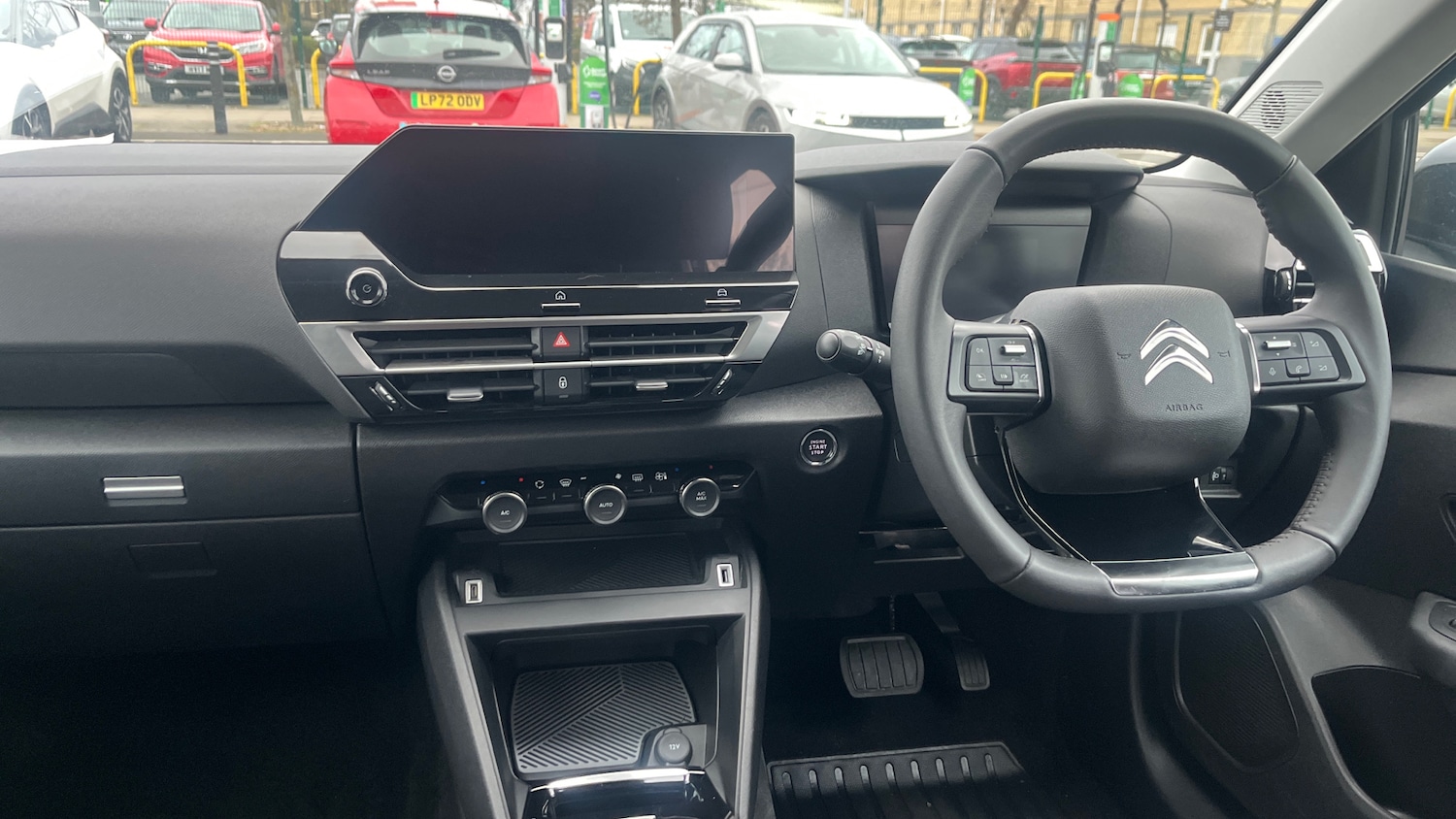 Used Citroen C4 2023 for sale - 77244465: Photo 11