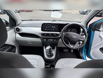 Used Hyundai i10 2022 for sale - 75464505: Photo