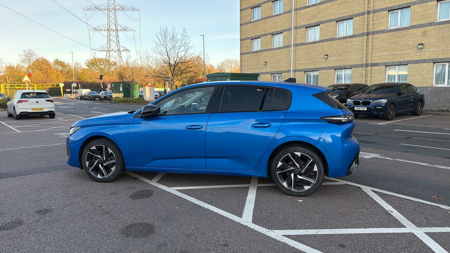 Used Peugeot 308 2022 for sale - 76937160: Photo 6