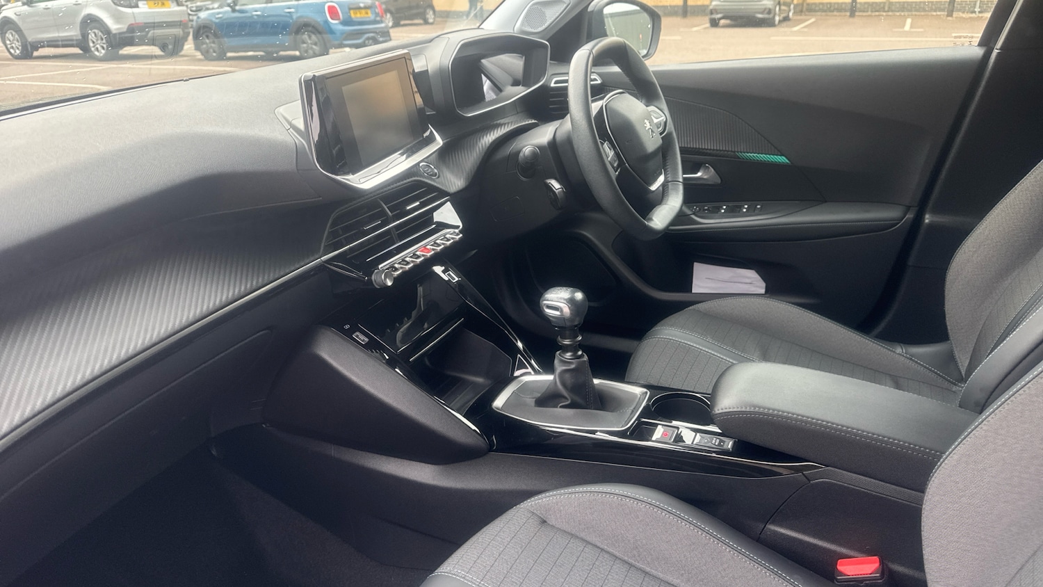 Used Peugeot 2008 2021 for sale - 76043861: Photo 12