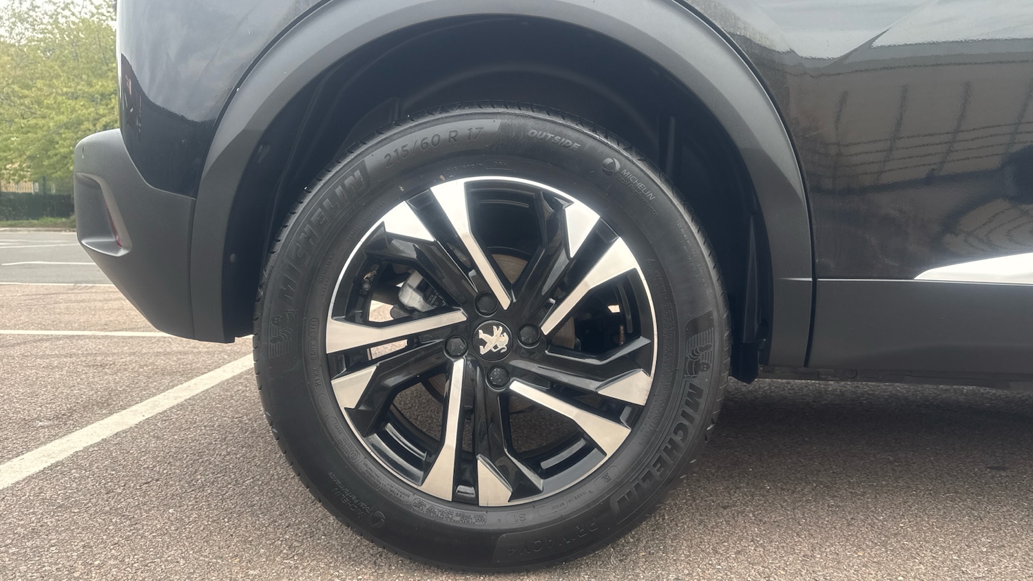 Used Peugeot 2008 2021 for sale - 76043861: Photo 16