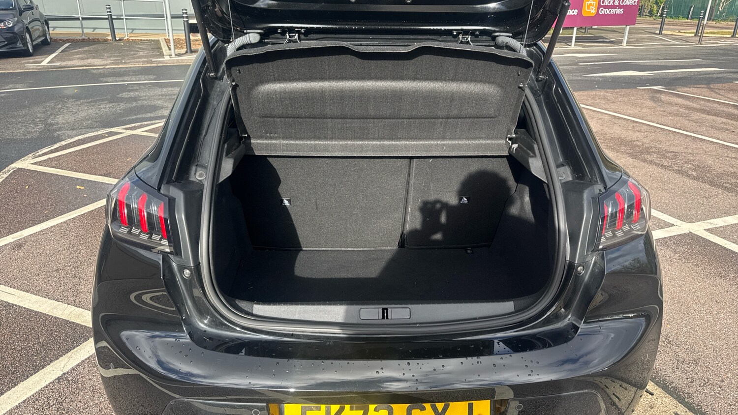 Used Peugeot 208 2022 for sale - 76372182: Photo 19