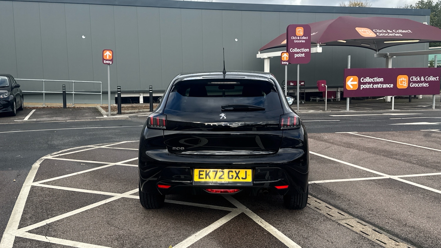 Used Peugeot 208 2022 for sale - 76372182: Photo 9