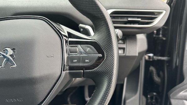 Used Peugeot 5008 2021 for sale - 76248389: Photo 24