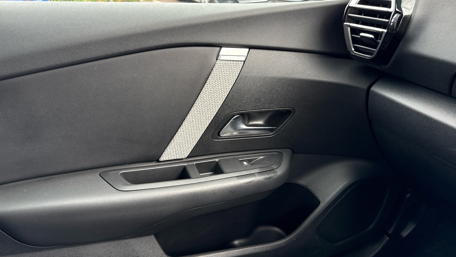 Used Citroen C4 2022 for sale - 75840675: Photo 41