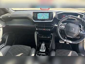 Used Peugeot 2008 2021 for sale - 78518100: Photo