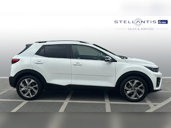 Used Kia Stonic 2023 for sale - 78637441: Photo