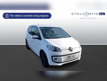 Used Volkswagen up! 2015 for sale - 77672510: Photo