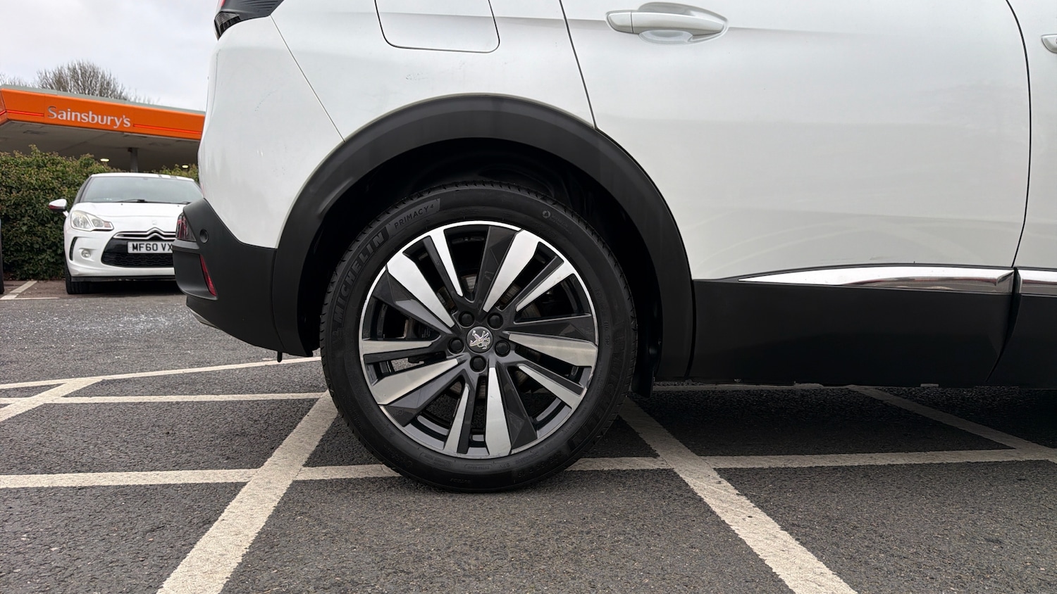 Used Peugeot 3008 2020 for sale - 77067388: Photo 17