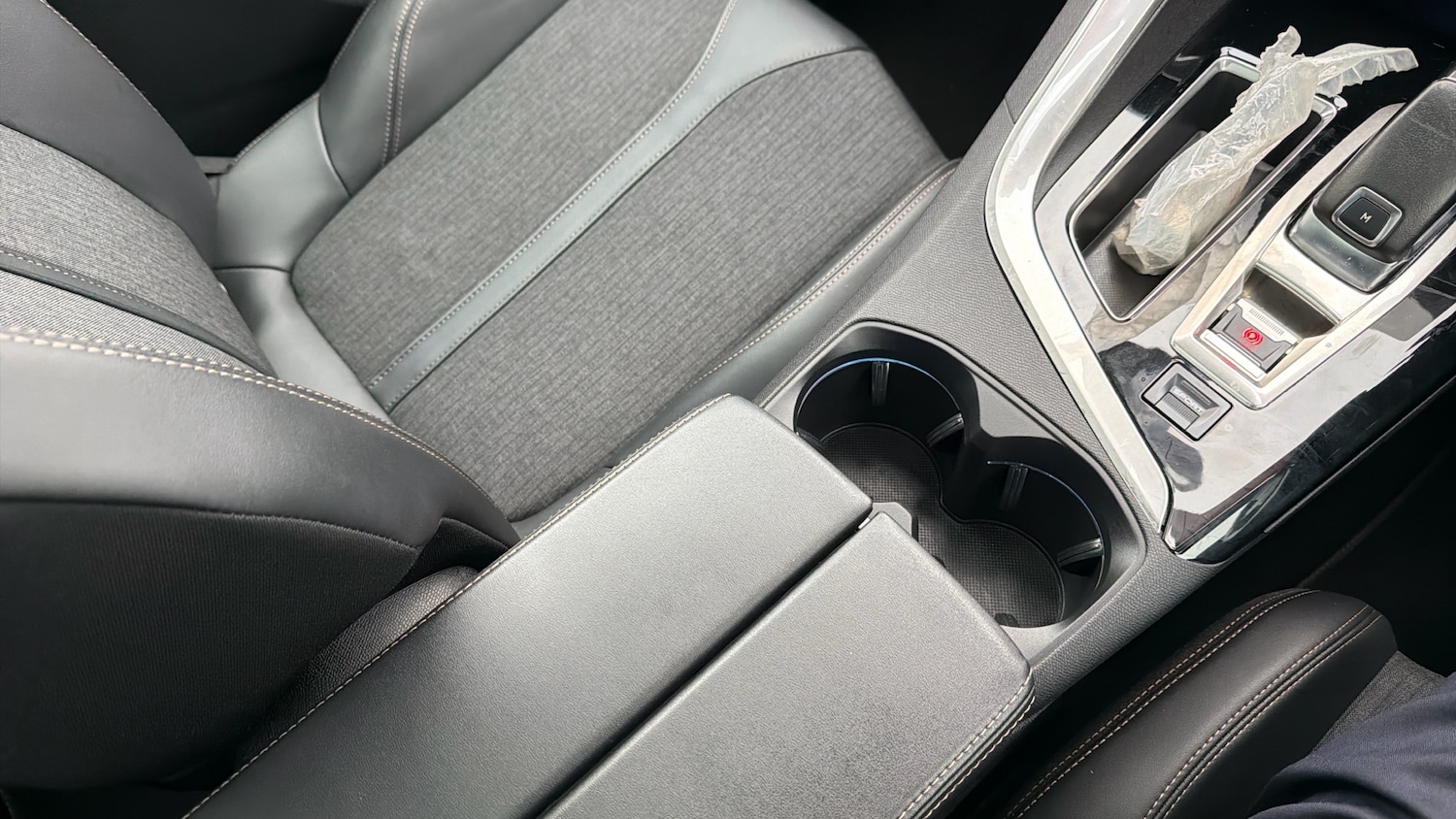 Used Peugeot 3008 2020 for sale - 77067388: Photo 22