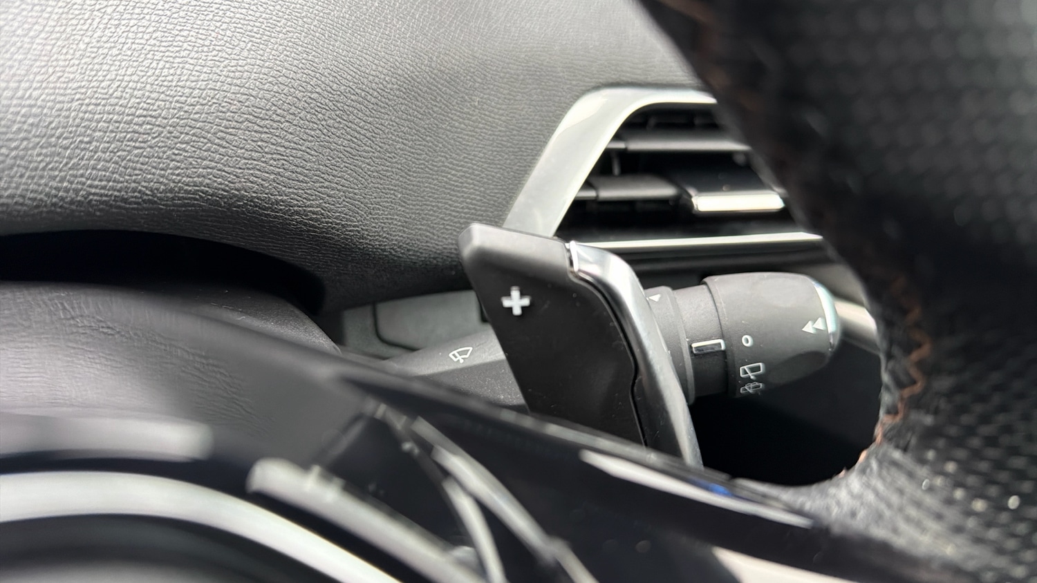 Used Peugeot 3008 2022 for sale - 77067406: Photo 29