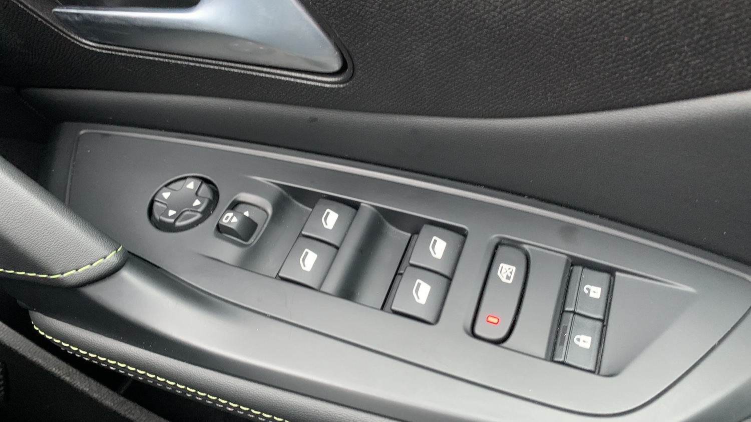 Used Peugeot 408 2024 for sale - 77075208: Photo 23