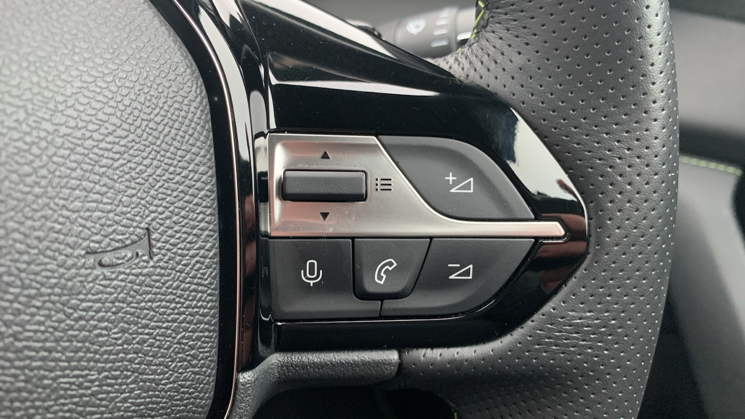 Used Peugeot 408 2024 for sale - 77075208: Photo 25