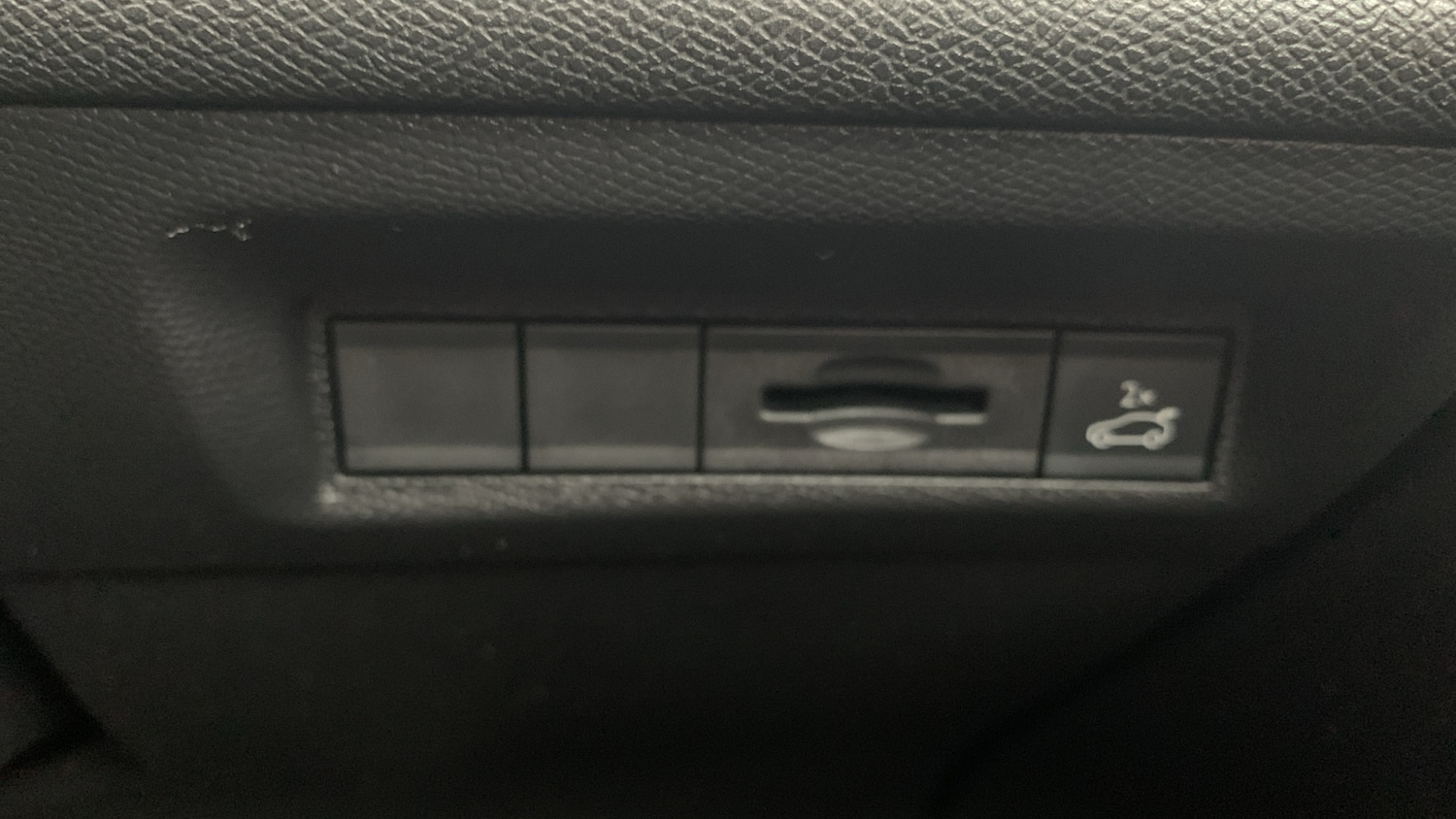 Used Peugeot 408 2024 for sale - 77075208: Photo 35