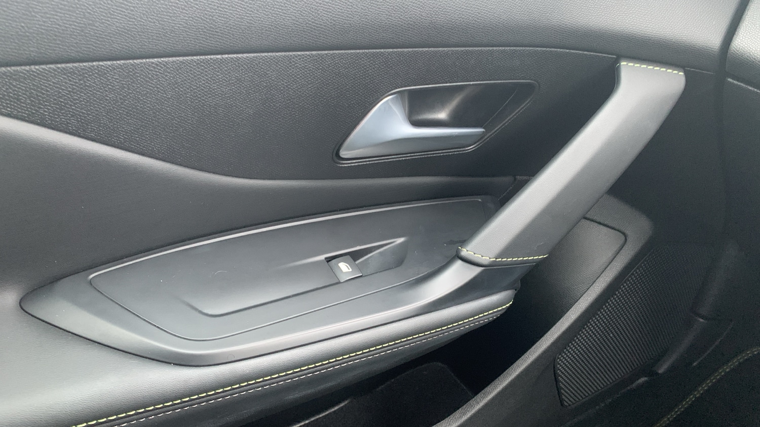 Used Peugeot 408 2024 for sale - 77075208: Photo 42