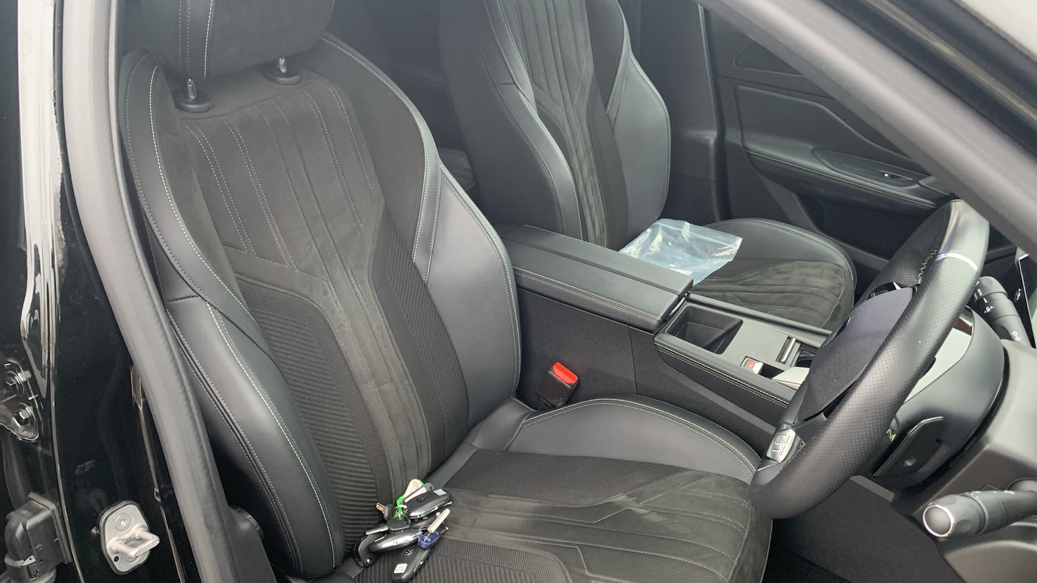 Used Peugeot 408 2024 for sale - 77075208: Photo 43