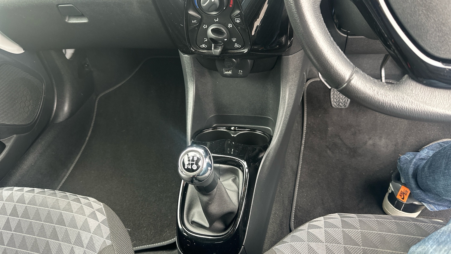 Used Peugeot 108 2021 for sale - 76190400: Photo 20