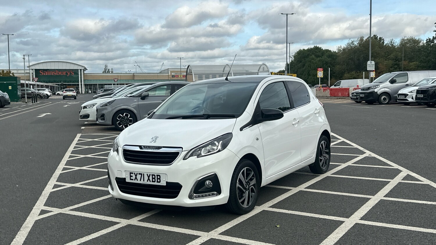 Used Peugeot 108 2021 for sale - 76190400: Photo 7