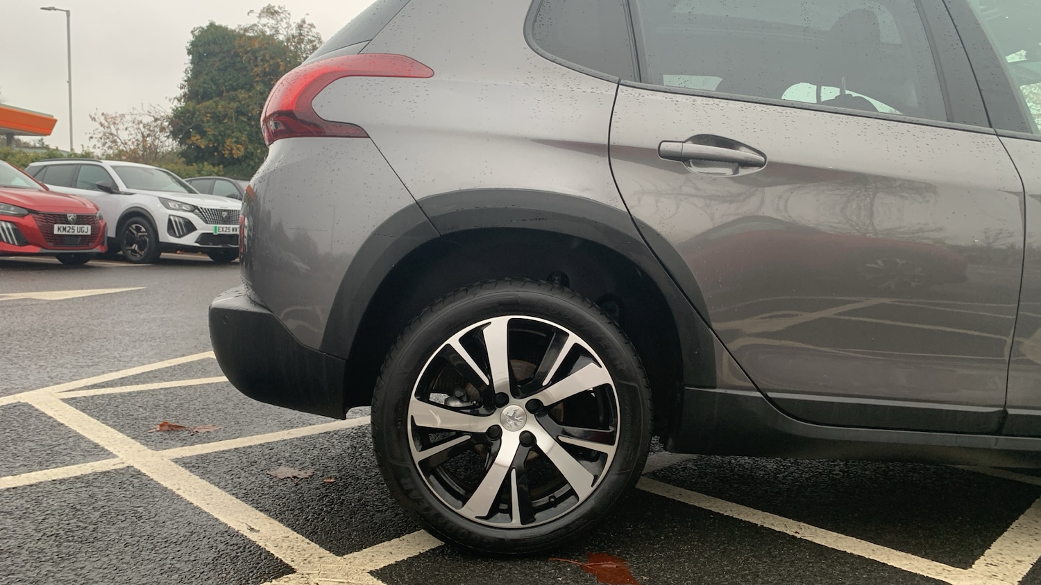 Used Peugeot 2008 2019 for sale - 76597618: Photo 16