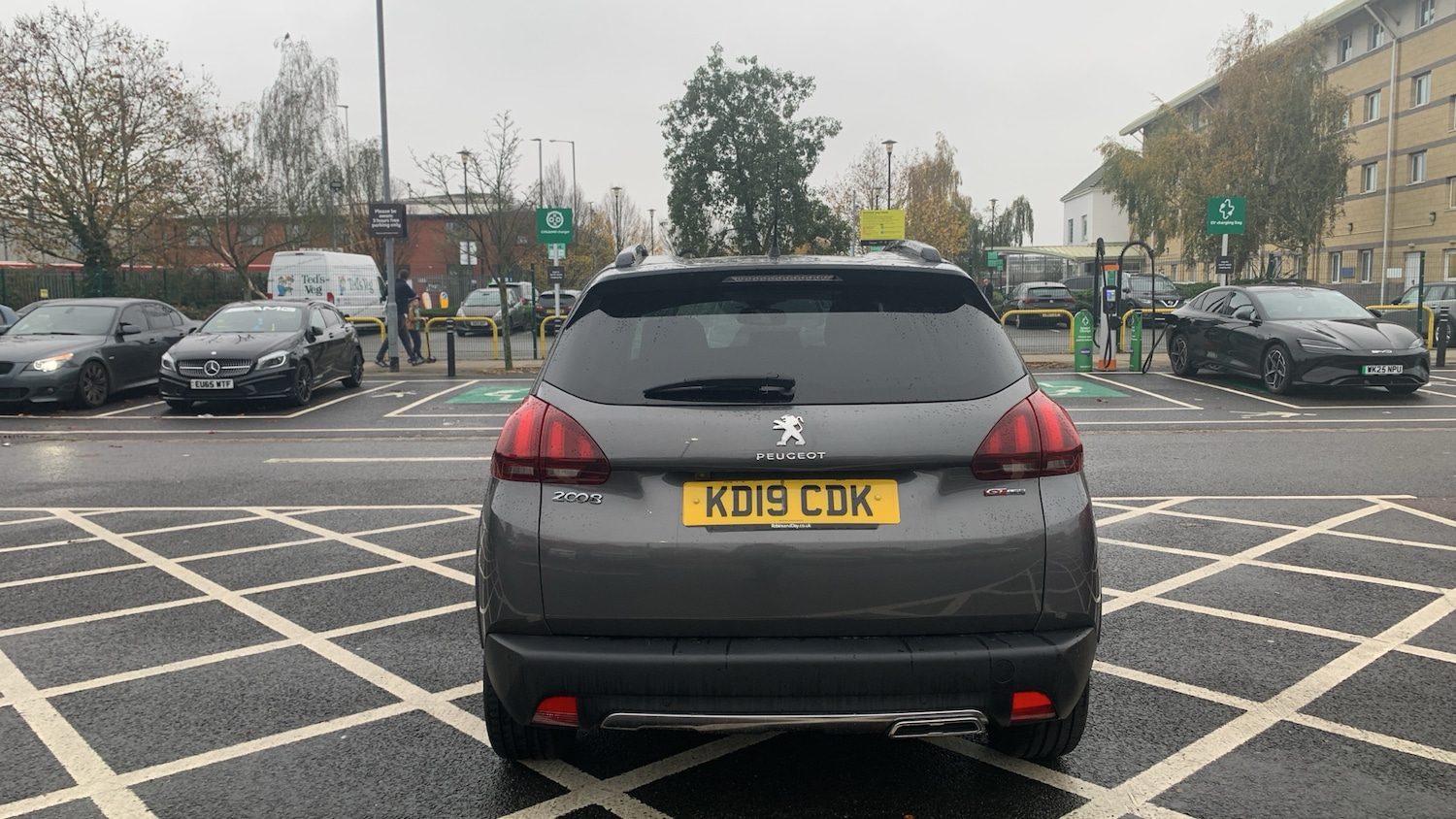 Used Peugeot 2008 2019 for sale - 76597618: Photo 9