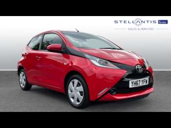 2017 - 1.0 VVT-i x-play Euro 6 5dr