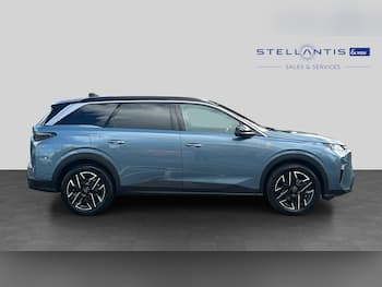 Used Peugeot 5008 2025 for sale - 79751877: Photo